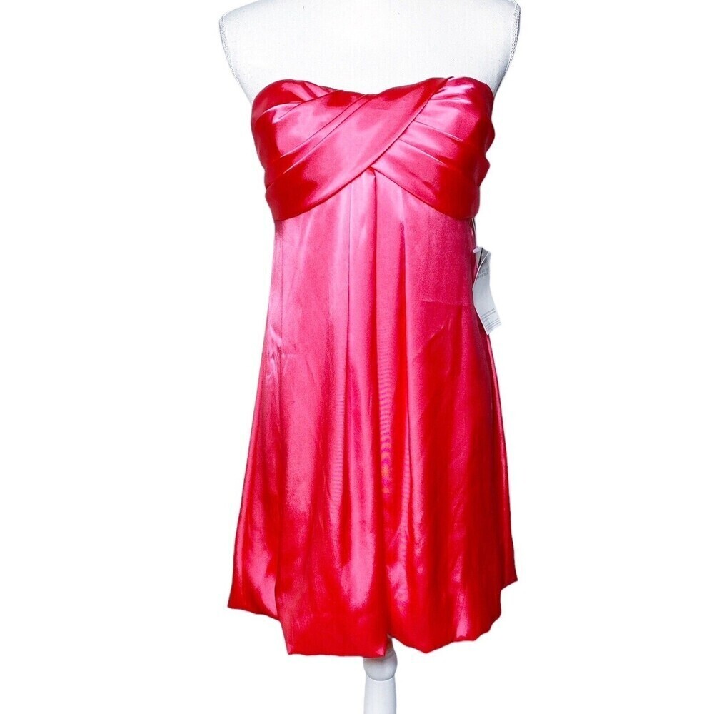 Xscape Strapless Bubble Hem Mini Dress Sz 8 Pink Homecoming Formal Women Satin